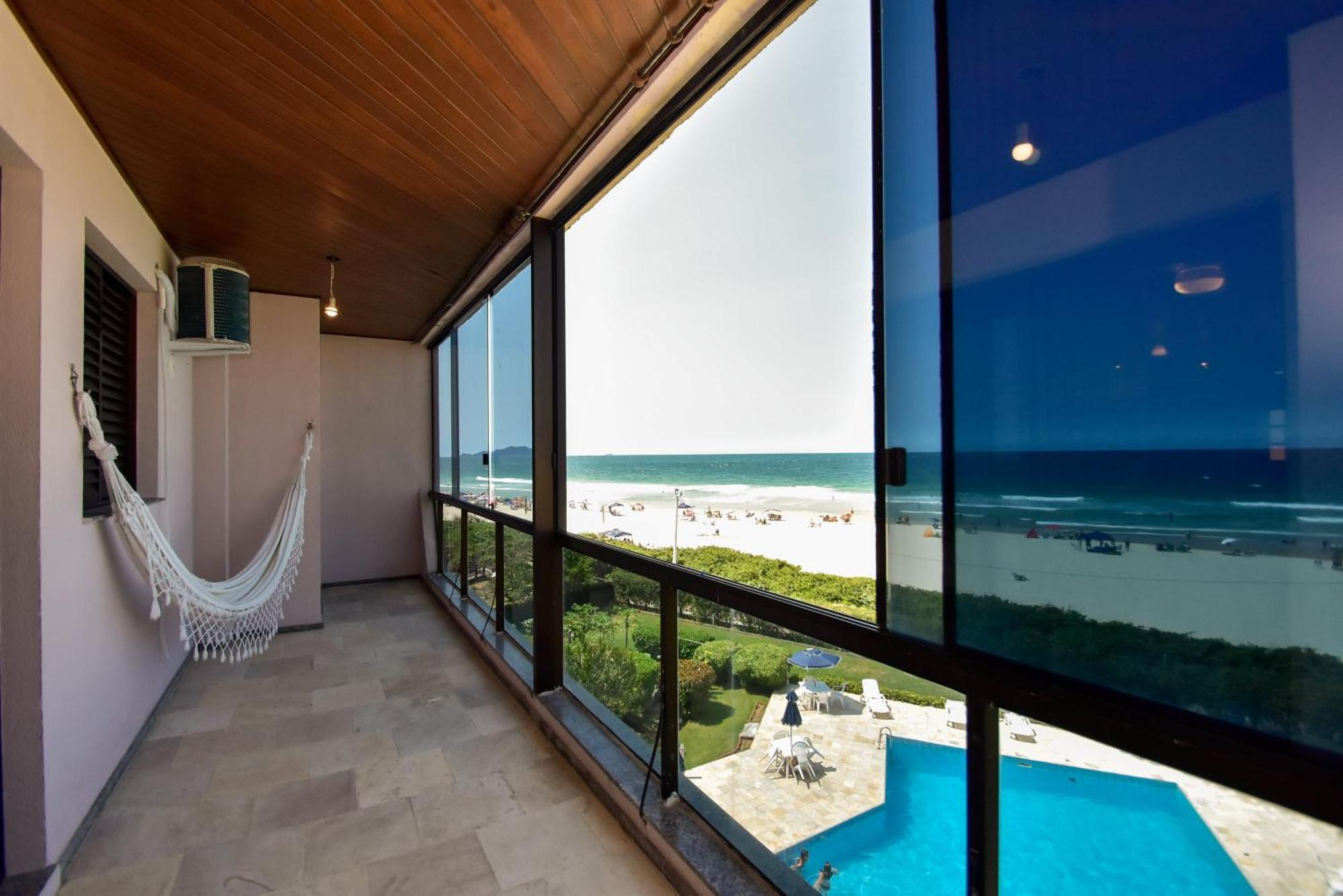 Cobertura Frente Mar Com Piscina Privativa P121